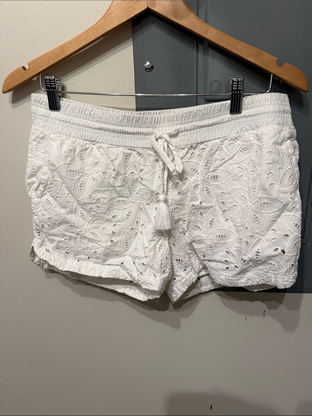 Vineyard Vines White Eyelet High-Waist Drawstring Shorts